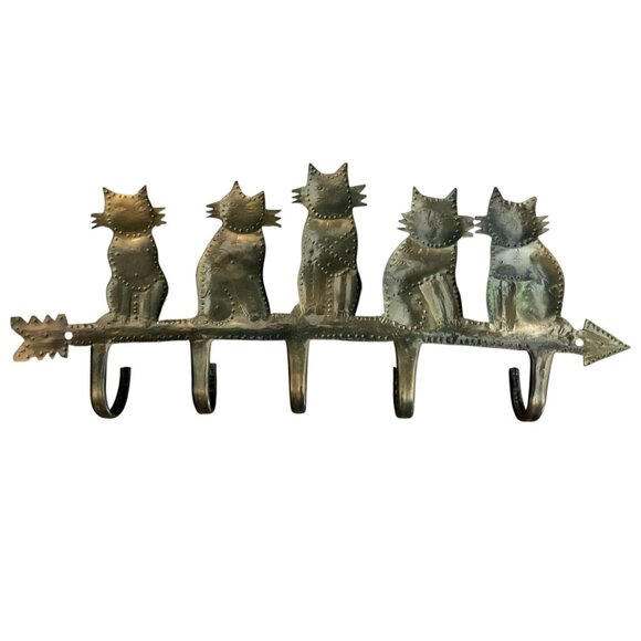 Metal Cat Wall Hook Rack With 5 Hooks And Arrow Design - Picture 6 of 6